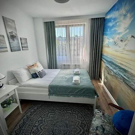 アパート White Glove Jelitkowo